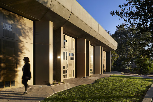 Werribee Mausoleum Extension / BENT Architecture - Exterior Photography, Facade