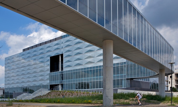 Edificio de Ingeniería 5 y 7 de la Universidad de Waterloo / Perkins&Will - Fotografía exterior, Fachada