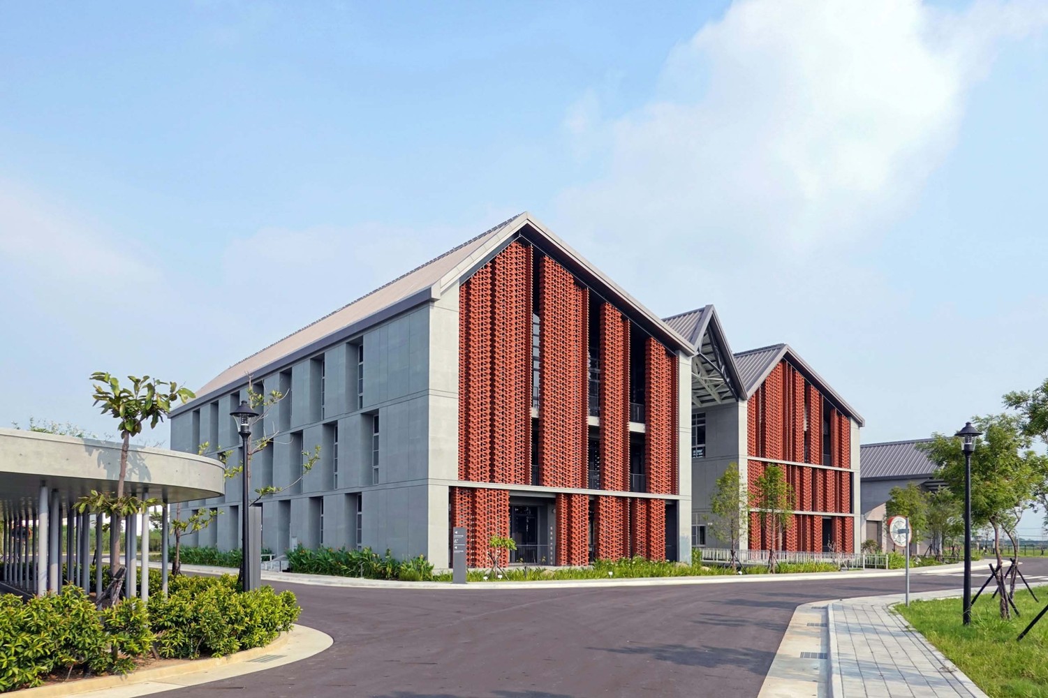 Gallery of Fengtay Agriculture R&D Center / Bio-architecture Formosana - 12