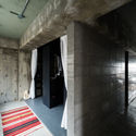Dwelling With Independent Concrete Block Wall / Asano - Izue Architect Office - Interior Photography