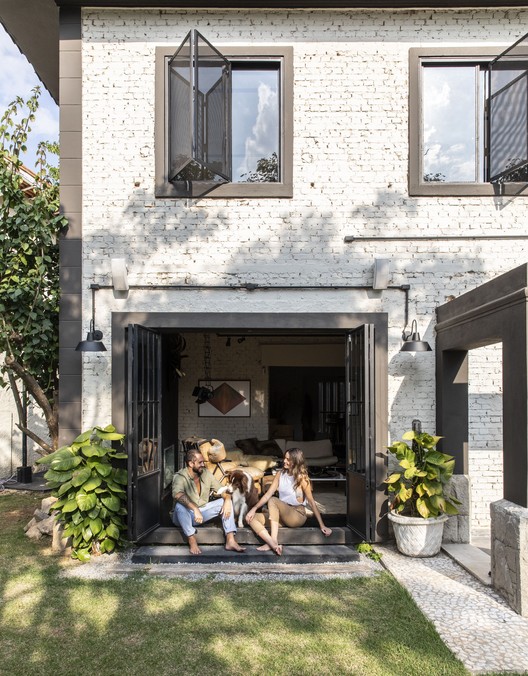 FH House / Protostudio+Prototype - Exterior Photography, Door, Garden