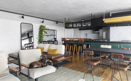JMR Apartment / Protostudio+Prototype