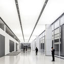 Centro de Promoción del Parque de Alta Tecnología / Atelier Apeiron - SZAD - Fotografía interior, Centro De Exhibición, Escaleras