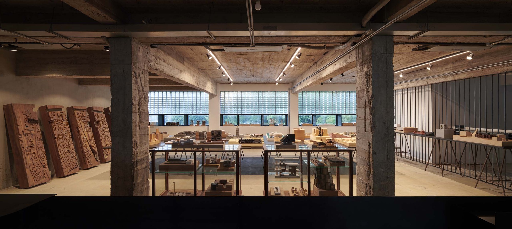 Gallery of Neri&Hu and Design Republic's New Home / Neri&Hu Design and ...
