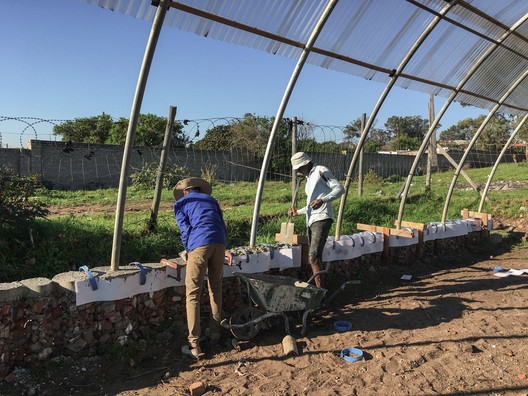 南非再利用大棚 Lim'uhphile / Collectif saga - 建筑图