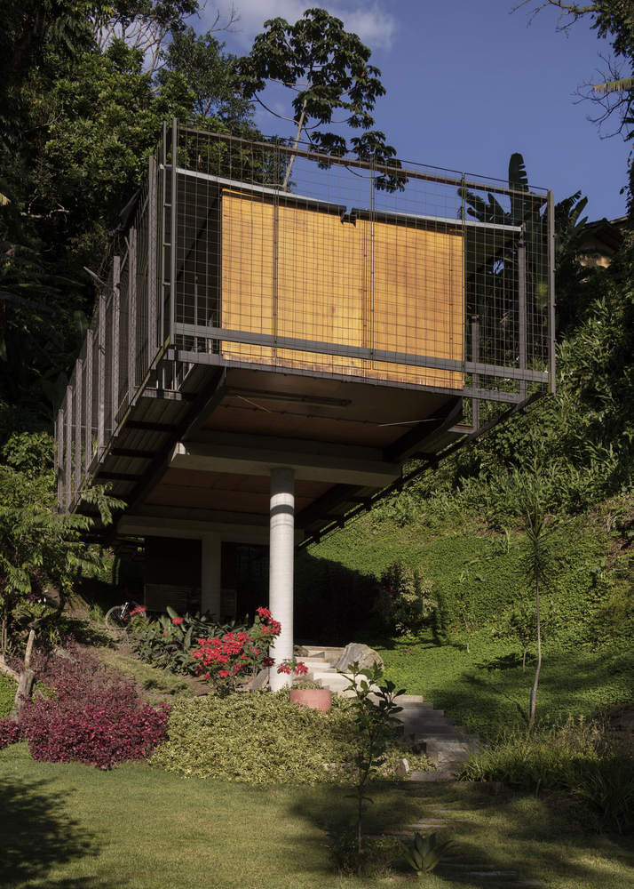 Casa Elevada / Venta Arquitetos - Fotografia de Exterior, Jardim, Escada
