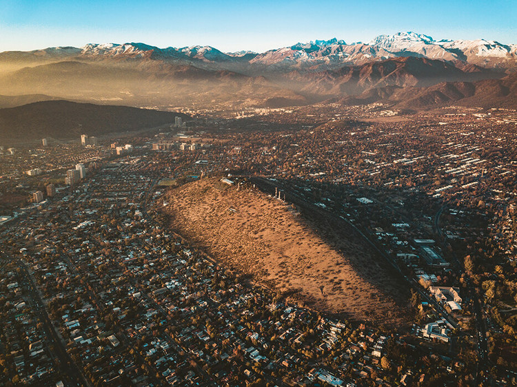 Júri do Parque Observatório Cerro Calán em Santiago apresenta as cinco propostas finalistas - Mais Imagens