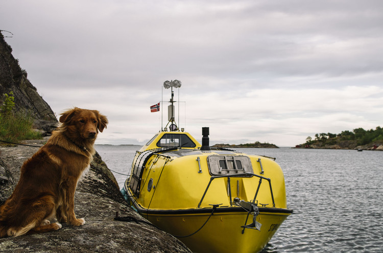 Two Young Architects Redesign a Lifeboat to Sail the Arctic - Image 9 of 13