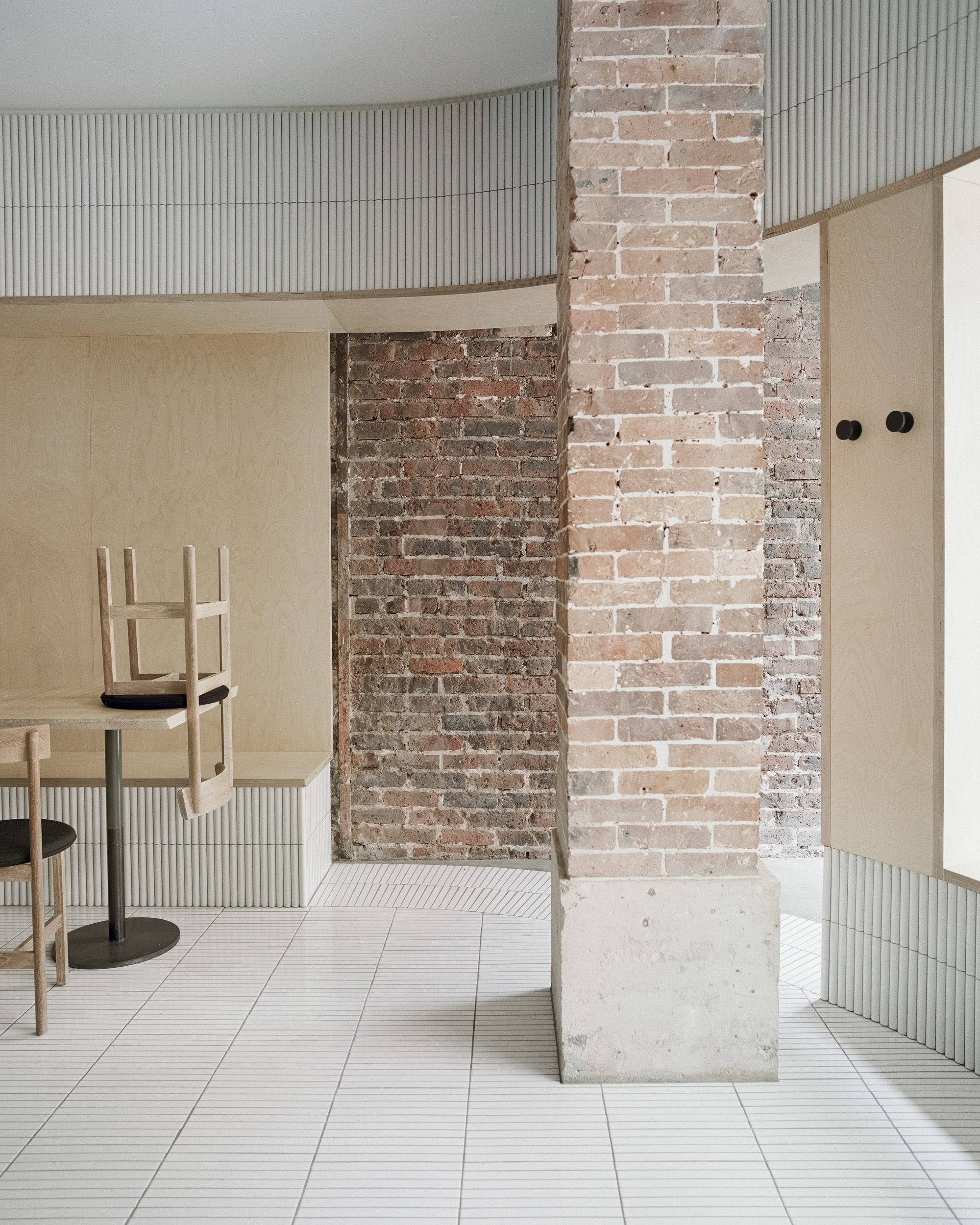 Gallery of Papi Restaurant / Neri&Hu Design and Research Office - 11