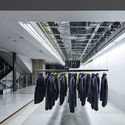 Loja DESCENTE BLANC Sapporo / Schemata Architects - Fotografia de Interiores, Interiores Comerciais