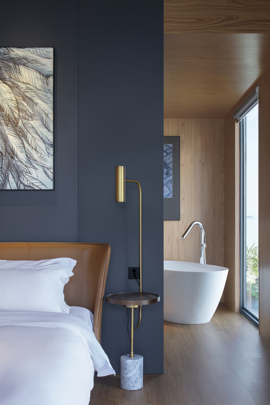 Hi Sea Floating Hotel / Balance Design Hi Sea Floating Hotel / Balance Design - Interior Photography, Bathtub