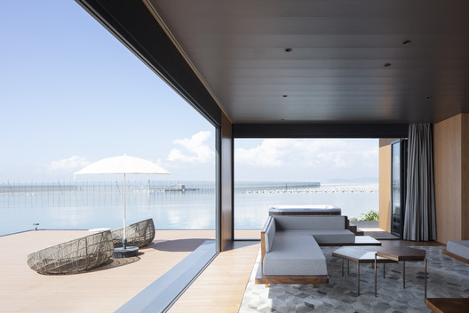 Hi Sea Floating Hotel / Balance Design Hi Sea Floating Hotel / Balance Design - Interior Photography, Living Room