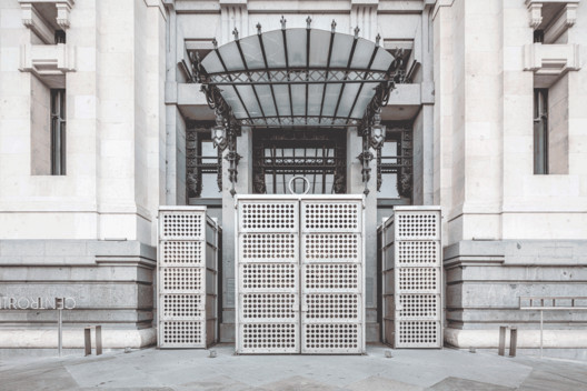 Renovation of the Operations Court in CENTROCENTRO / Héctor Fernández Elorza Renovation of the Operations Court in CENTROCENTRO / Héctor Fernández Elorza - Interior Photography, Facade, Concrete, Column