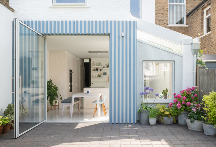 Casa lateral en Brockley / CAN - Más Imágenes