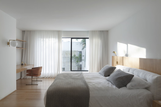 Casa Atlántica / AR Arquitetos - Fotografía interior, Dormitorio, Madera, Camas