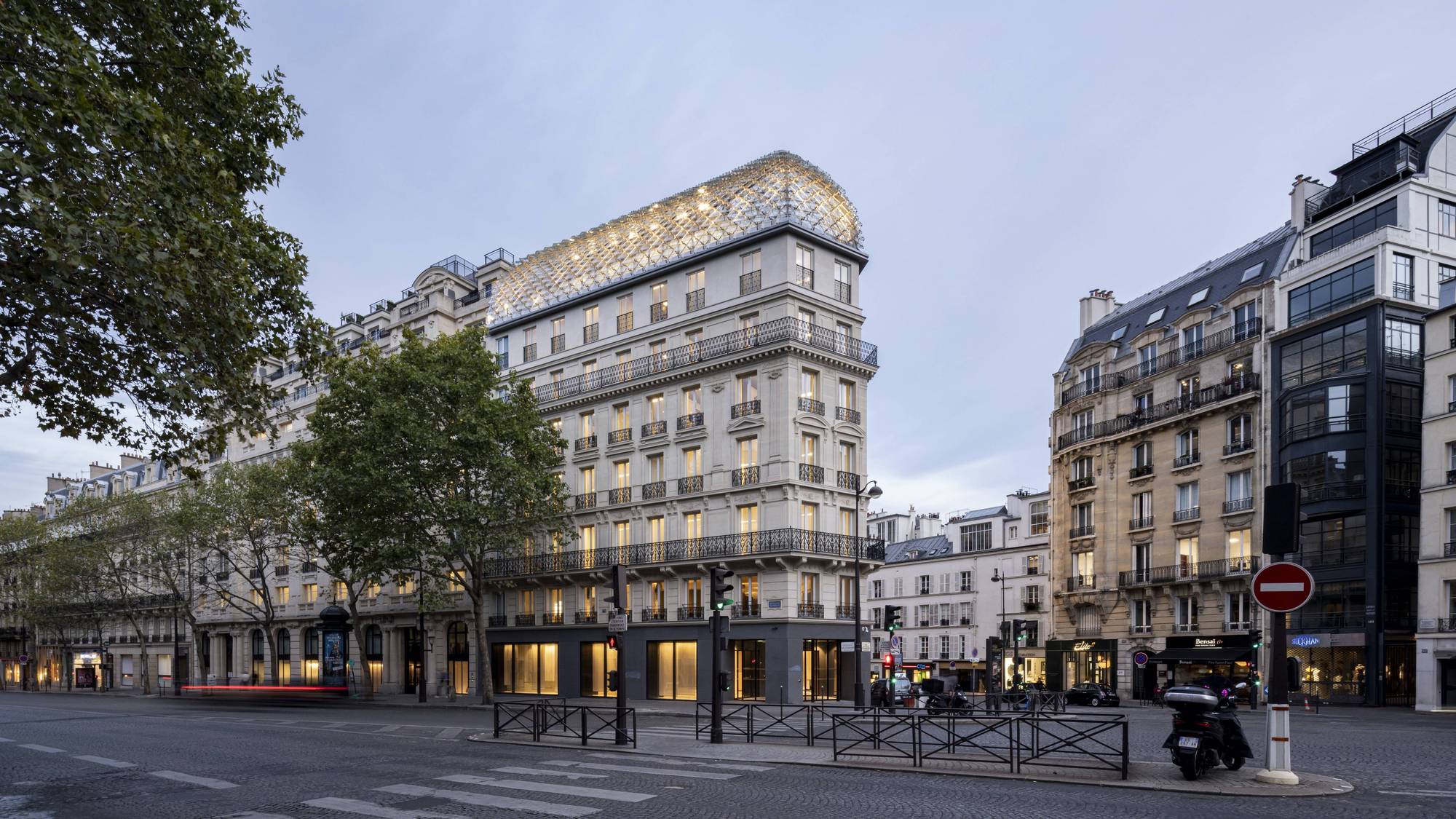 galer-a-de-complejo-de-oficinas-175-haussmann-pca-stream-7