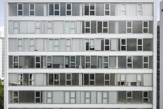 Rosa Building / AR Arquitetos - Facade
