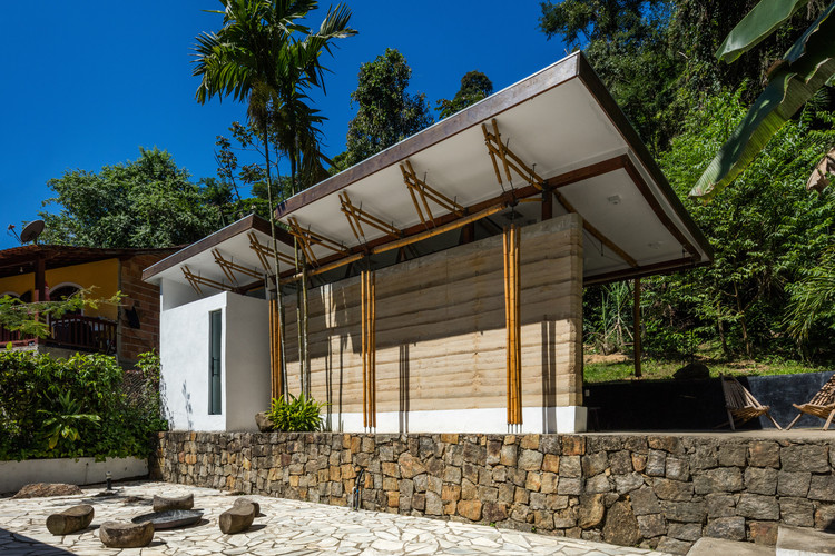 Brazilian Houses: 21 Homes Under 100m² - Image 9 of 42