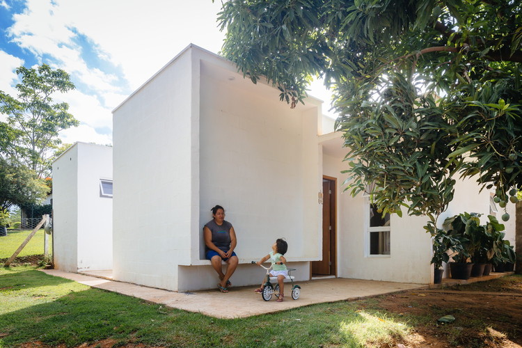 Brazilian Houses: 21 Homes Under 100m² - Image 10 of 42