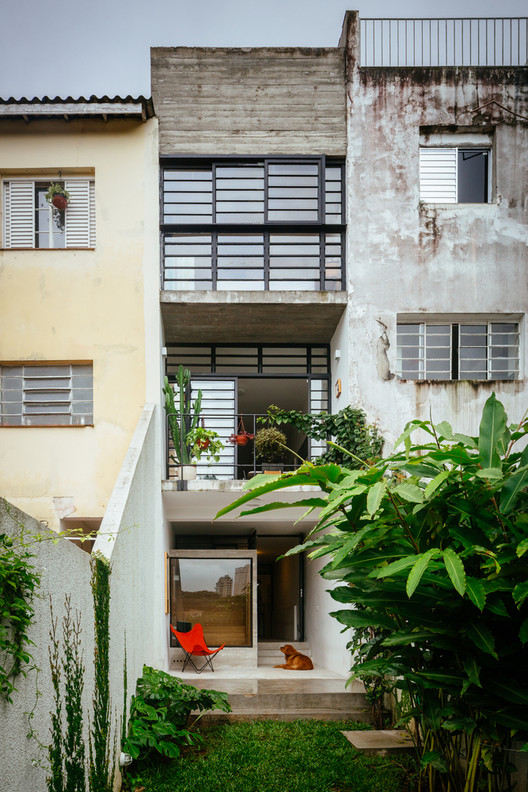 Brazilian Houses: 21 Homes Under 100m² - Image 12 of 42