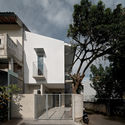 Casa H / sontangMsiregar Architects - Fotografia de Exterior, Casas, Escada