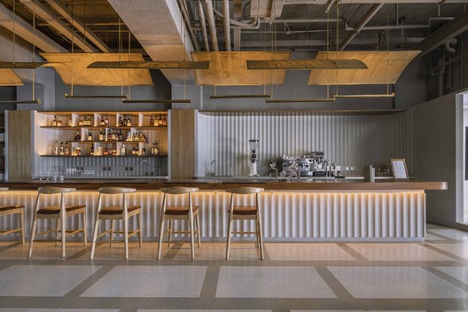 naïve Bookstore / designRESERVE - Interior Photography, Kitchen, Beam