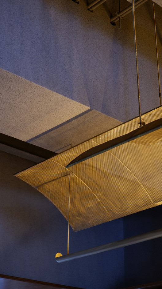 naïve Bookstore / designRESERVE - Interior Photography