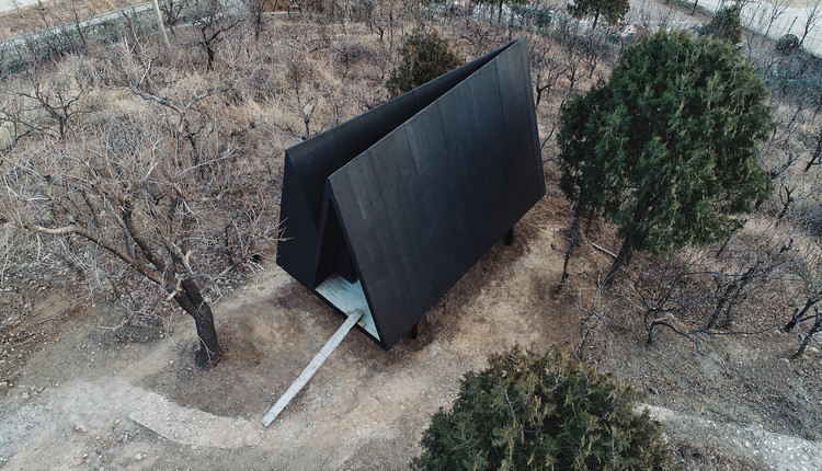 Casa negra / Robot3 Studio - Fotografía exterior, Casas