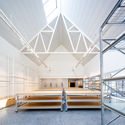 Carhartt Wip Complex / Craft Architecture - Interior Photography, Stairs, Windows, Beam