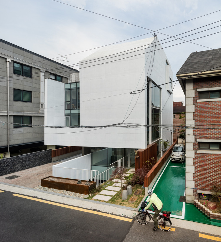 Querencia Neighborhood Facility / L'eau Design + Dongjin Kim (Hongik University) - More Images