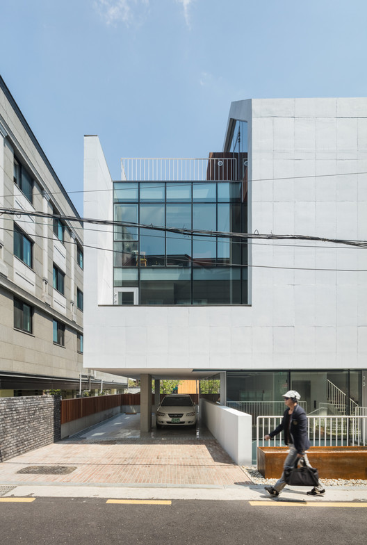 Querencia Neighborhood Facility / L'eau Design + Dongjin Kim (Hongik University) - Exterior Photography, Facade, Concrete