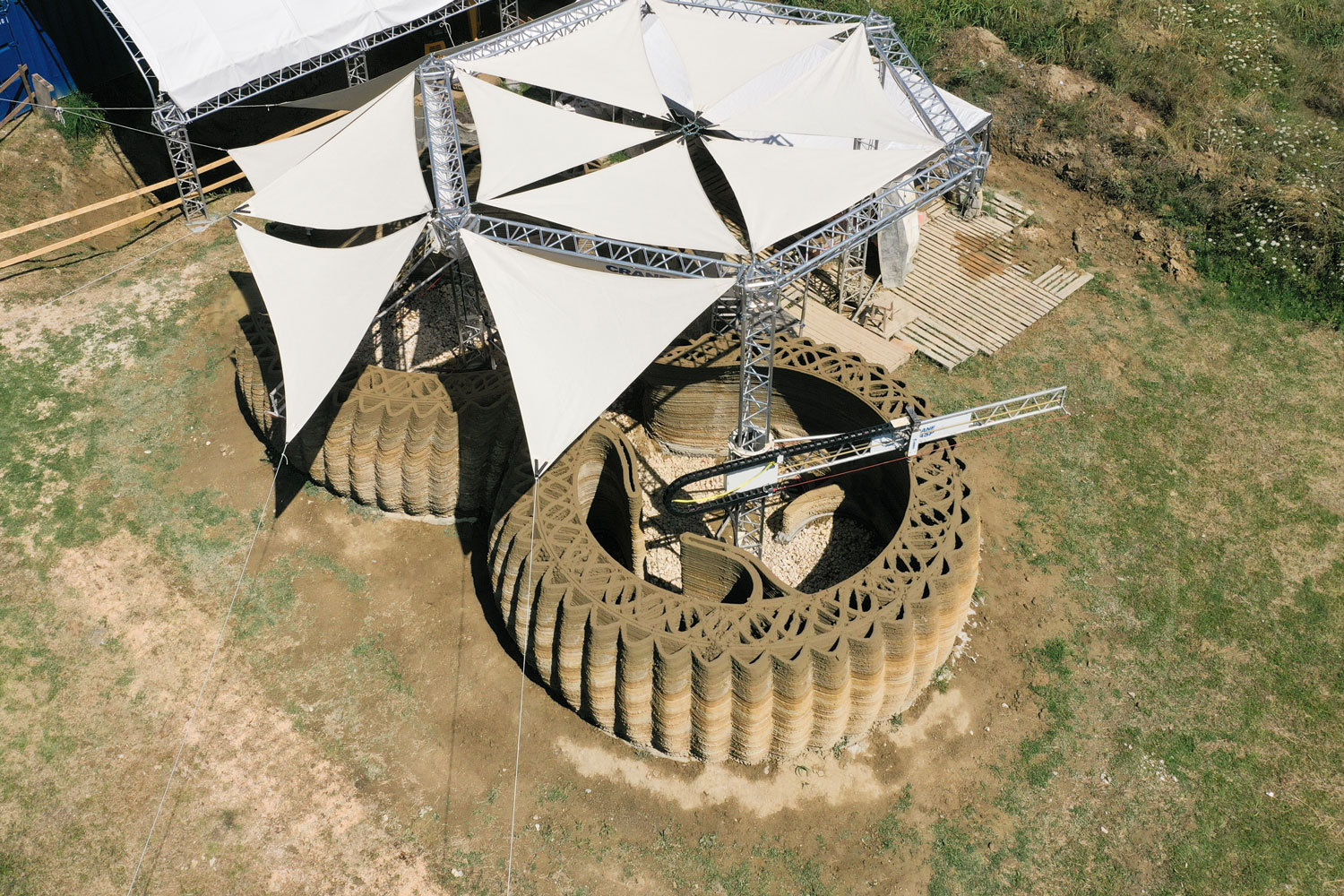 Gallery Of Round Houses Of Raw Earth 3d Printing Sustainable Homes In 200 Hours 5