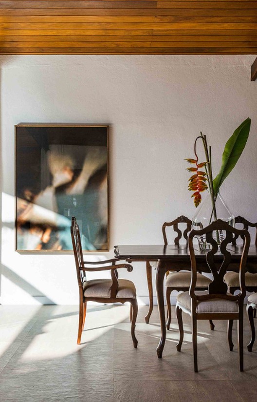 白屋 / Piacesi Arquitetos Associados - 室内图, 木头, 椅子