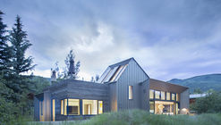 Casa Shadow Mountain / Rowland+Broughton Architecture