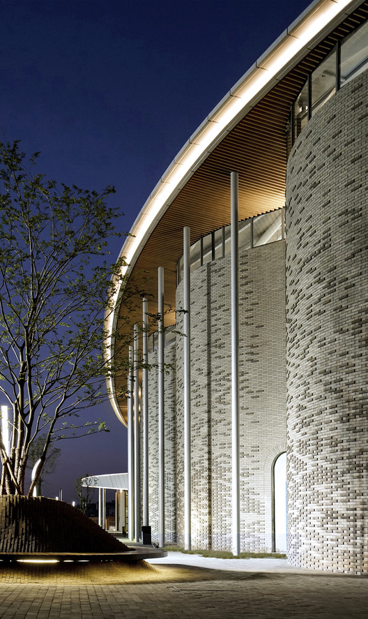 建瓯一中两馆 / 天华建筑创作工作室 - 建筑图, 表皮, 拱, 柱