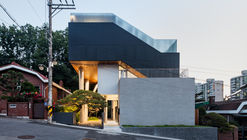 Self Stack House / Dongjin Kim + L'eau Design