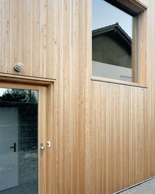 瑞士克莱恩斯小屋 / Lukas Lenherr Architektur - 室内图, 门