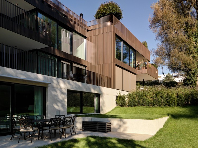 Birkenweg House / Curzio Ardinghi Architecture + Andres Carosio - Exterior Photography, Windows, Facade, Chair, Courtyard