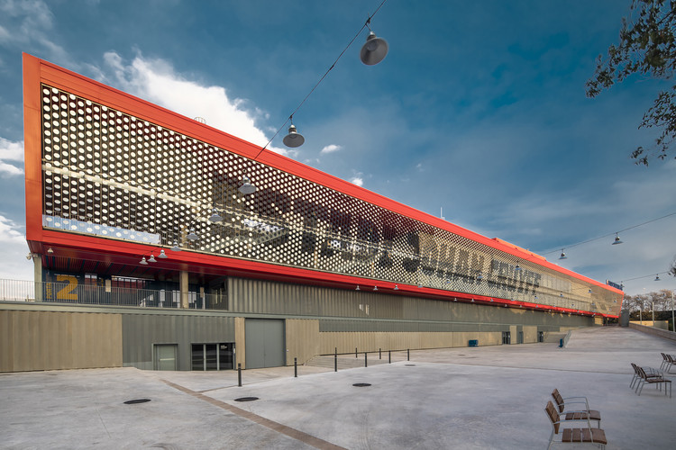Johan Cruyff Stadium / Batlleiroig - Exterior Photography, Facade