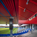 Estadio Johan Cruyff / Batlleiroig - Fotografía interior, Estadio De Fútbol, Fachada, Iluminación, Sillas