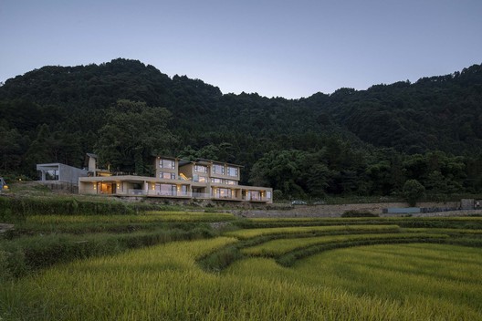 Hotel Dianjiang Bagu·Suji / 3andwich Design / He Wei Studio - Fotografia de Exterior