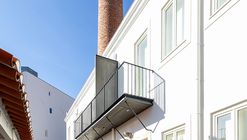 Casa Calçada de São Vicente 31-33 / DNSJ.arq