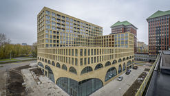 Westbeat Housing Complex / Studioninedots