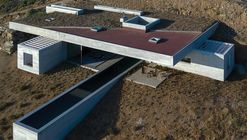 Casa Lap Pool / Aristides Dallas Architects