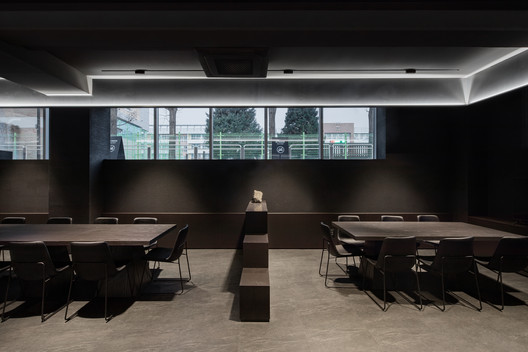 Entext Showroom / Enforma Studio Entext Showroom / Enforma Studio - Interior Photography, Table, Windows, Chair