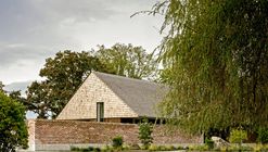 Saanich Farmhouse / Scott and Scott Architects 