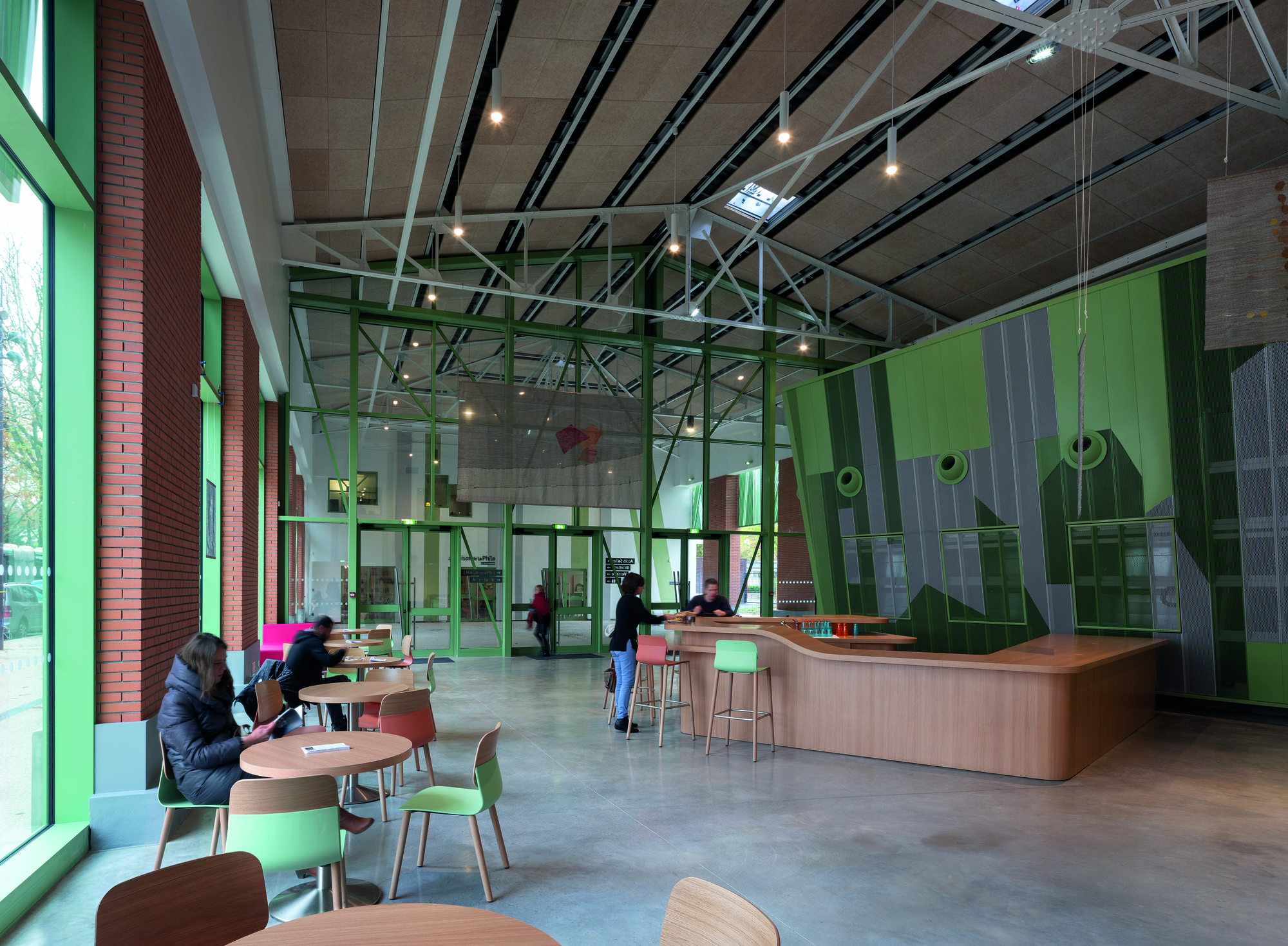 Galería de Rehabilitación y extensión de la sala de eventos de