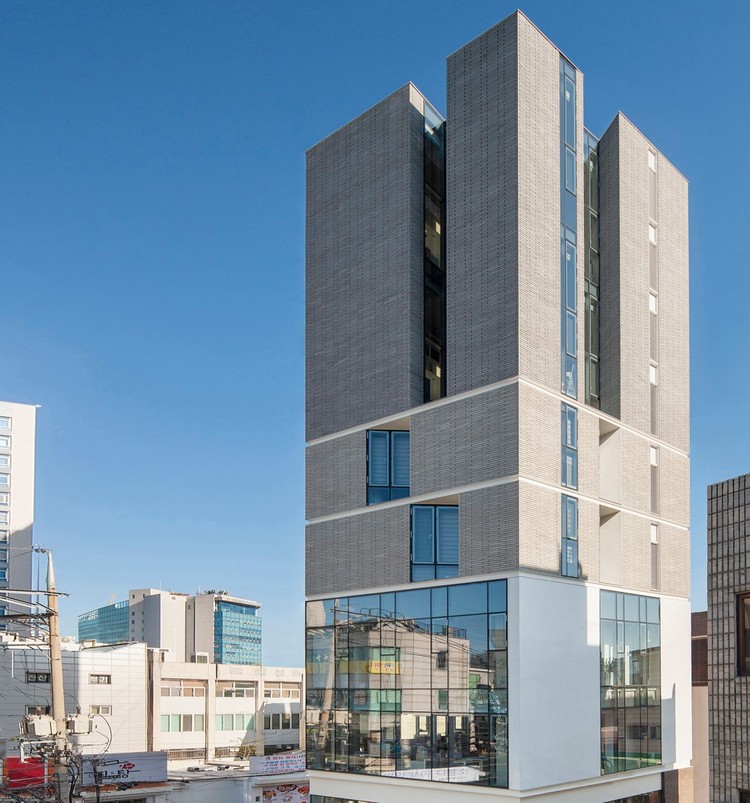 ‘颠倒的帕特玛’层叠公寓 / L'EAU design - 更多图片