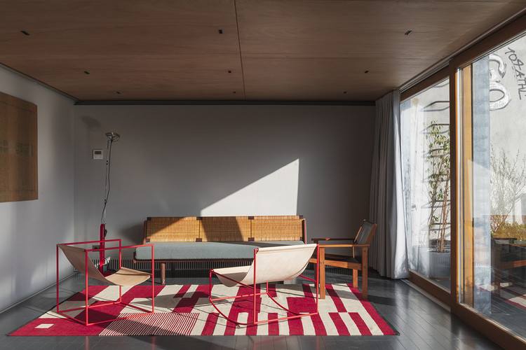 PARIS XI Office / LAN Architecture - Interior Photography, Table, Beam