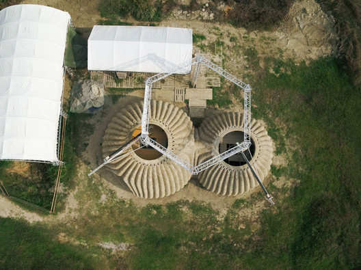 生土圆厅：200小时3D打印可持续住宅 - 7 的图像 16